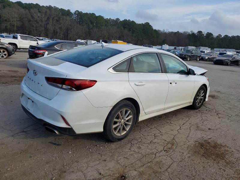 Photo 3 from auction – 2018 HYUNDAI SONATA with VIN 5NPE24AF9JH718385