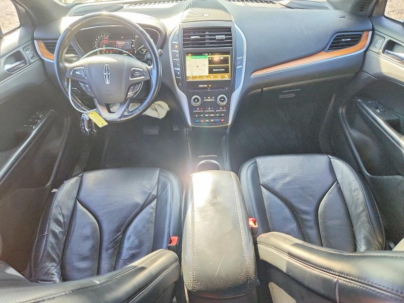 Photo 8 from auction – 2016 LINCOLN MKC RESERV with VIN 5LMCJ3C90GUJ18339