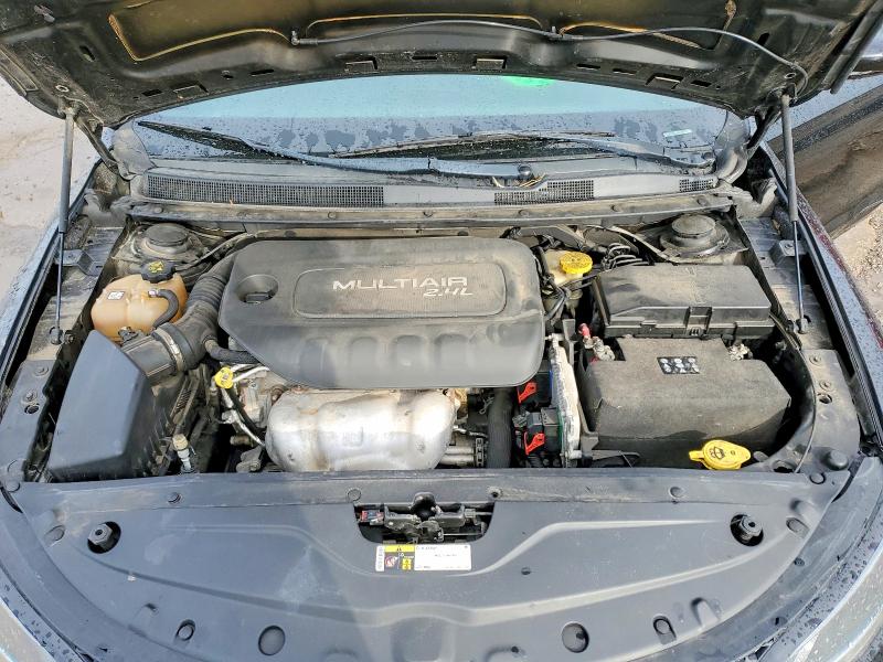 Photo 11 from auction – 2016 CHRYSLER 200 with VIN 1C3CCCBB4GN120079