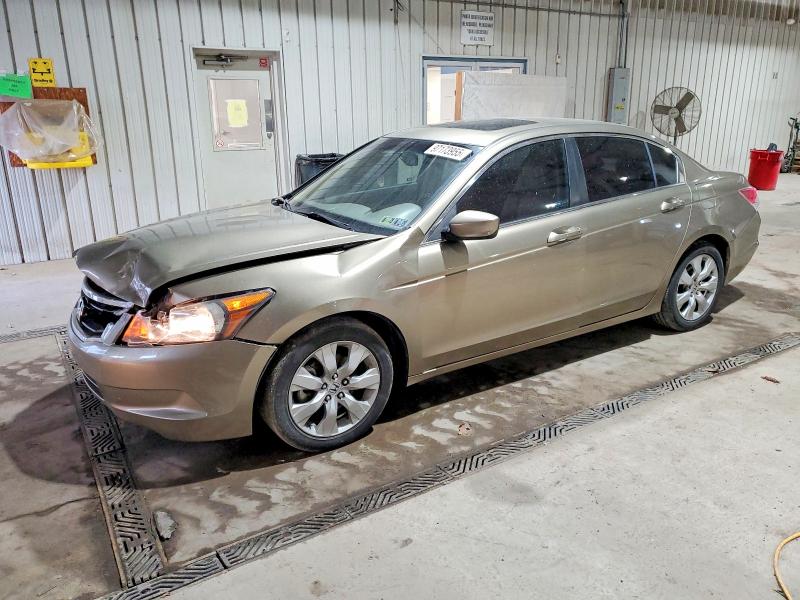 Photo 1 from auction – 2010 HONDA ACCORD EXL with VIN 1HGCP2F86AA063618