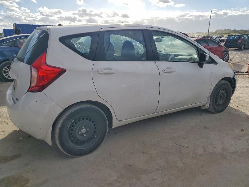 Photo 3 from auction – 2015 NISSAN VERSA NOTE with VIN 3N1CE2CPXFL444441