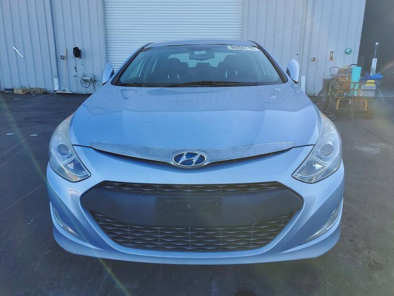 Photo 5 from auction – 2014 HYUNDAI SONATA with VIN KMHEC4A47EA118162