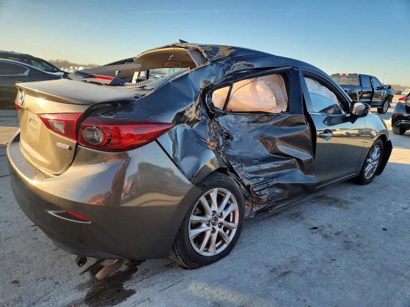 Photo 3 from auction – 2014 MAZDA 3 with VIN JM1BM1W74E1170824