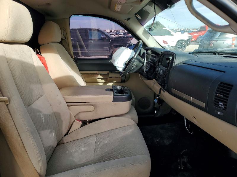 Photo 10 from auction – 2008 CHEVROLET SILVERADO with VIN 1GCEC14CX8Z217179