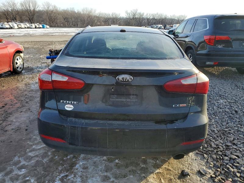 Photo 6 from auction – 2014 KIA FORTE with VIN KNAFX4A84E5088026