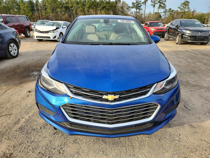 Photo 5 from auction – 2017 CHEVROLET CRUZE LT with VIN 3G1BE6SM7HS548698