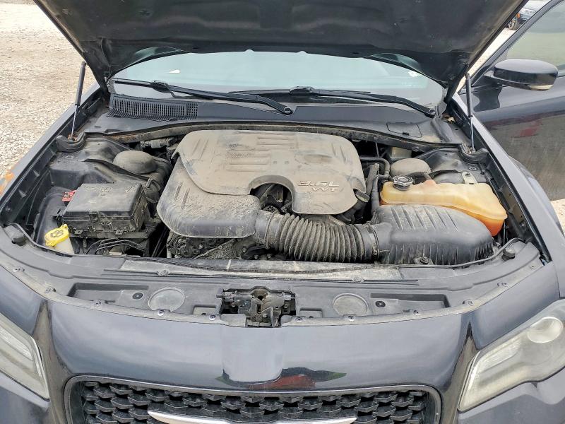 Photo 11 from auction – 2016 CHRYSLER 300 S with VIN 2C3CCAGG4GH175925
