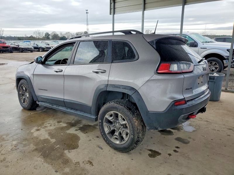 Photo 2 from auction – 2019 JEEP CHEROKEE T with VIN 1C4PJMBX4KD298125