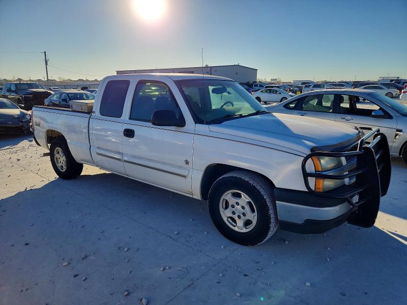 Photo 4 from auction – 2003 CHEVROLET SILVERADO with VIN 2GCEC19T631168248