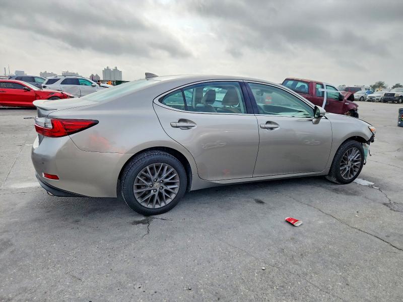 Photo 3 from auction – 2018 LEXUS ES 350 with VIN 58ABK1GG7JU089415