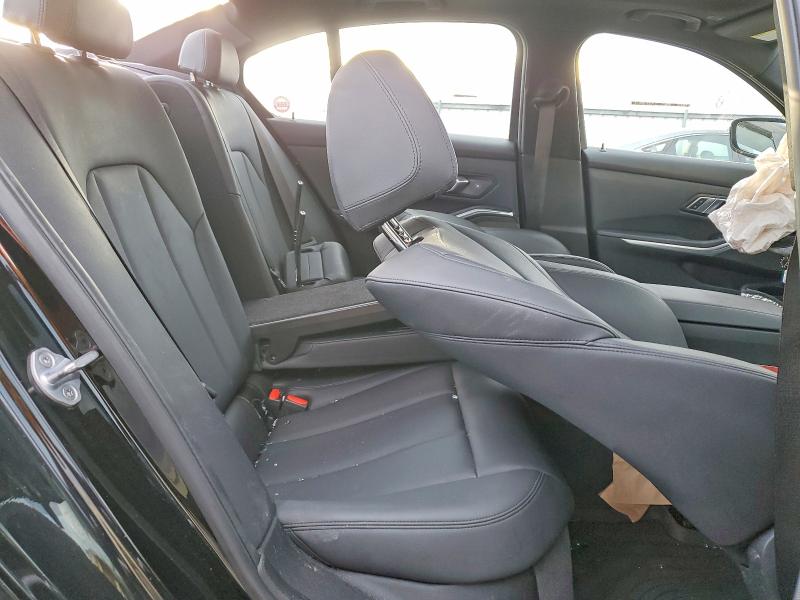 Photo 10 from auction – 2019 BMW 330XI with VIN WBA5R7C59KAE82637