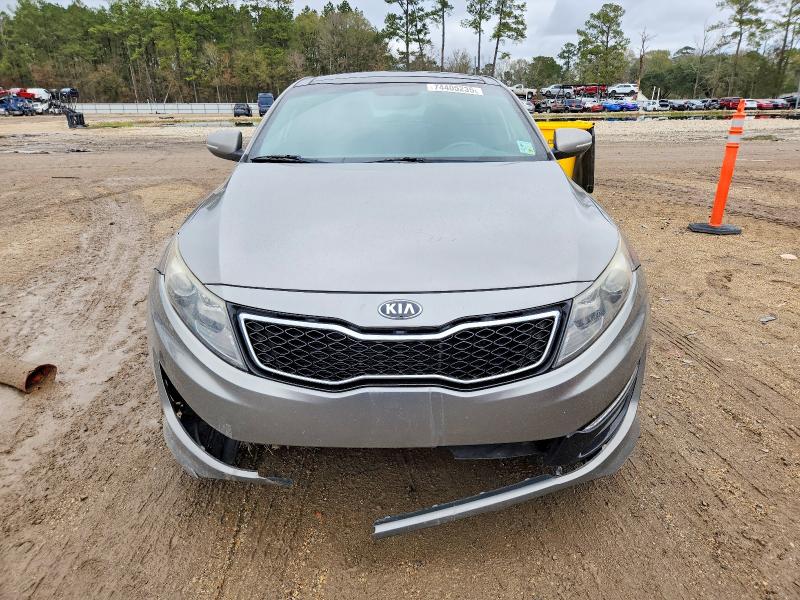 Photo 5 from auction – 2013 KIA OPTIMA with VIN 5XXGR4A64DG207381