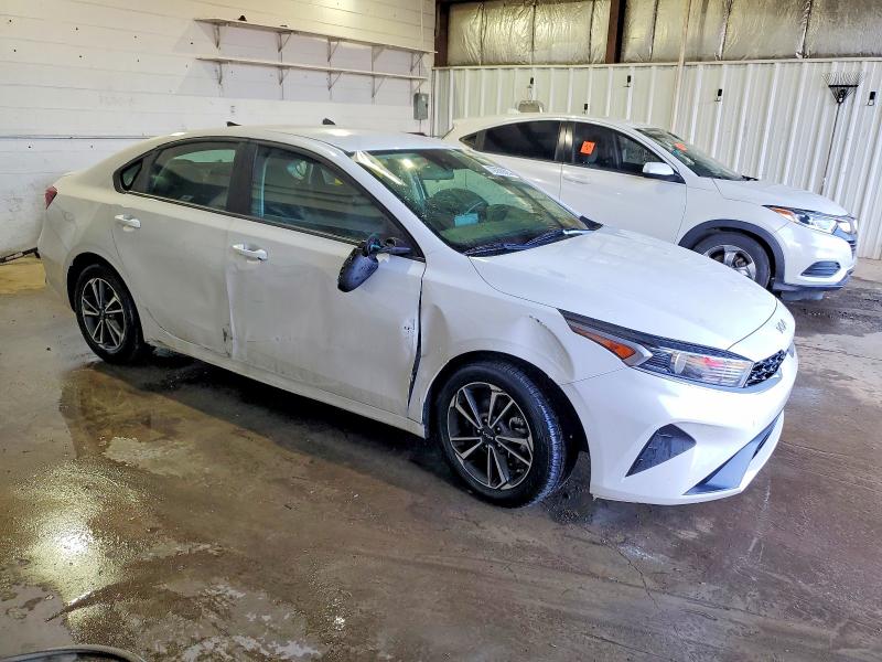 Photo 4 from auction – 2024 KIA FORTE with VIN 3KPF24AD9RE706885