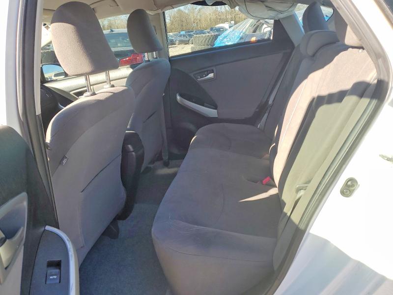 Photo 10 from auction – 2013 TOYOTA PRIUS with VIN JTDKN3DU1D5679729