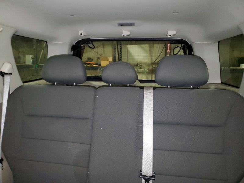 Photo 10 from auction – 2009 FORD ESCAPE with VIN 1FMCU93G69KC50404