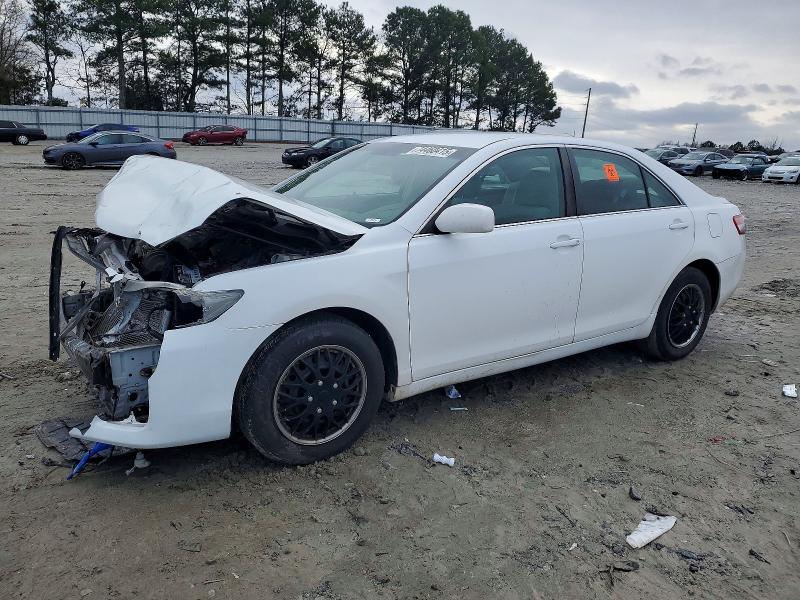 Zdjęcie 1 z aukcji – 2011 TOYOTA CAMRY z VIN 4T1BF3EK9BU770238