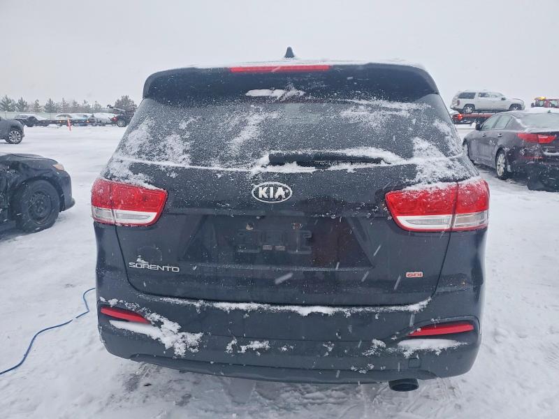 Photo 6 from auction – 2016 KIA SORENTO LX with VIN 5XYPGDA34GG057834