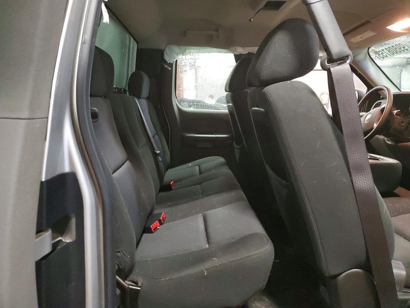 Photo 10 from auction – 2010 CHEVROLET SILVERADO with VIN 1GCSKPEA4AZ115467