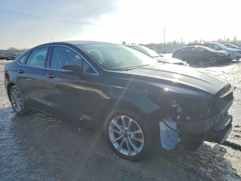 Photo 4 from auction – 2019 FORD FUSION TIT with VIN 3FA6P0SU8KR228231