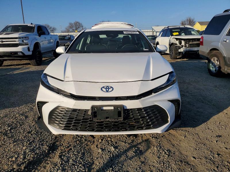 Photo 5 from auction – 2025 TOYOTA CAMRY with VIN 4T1DAACK2SU042825