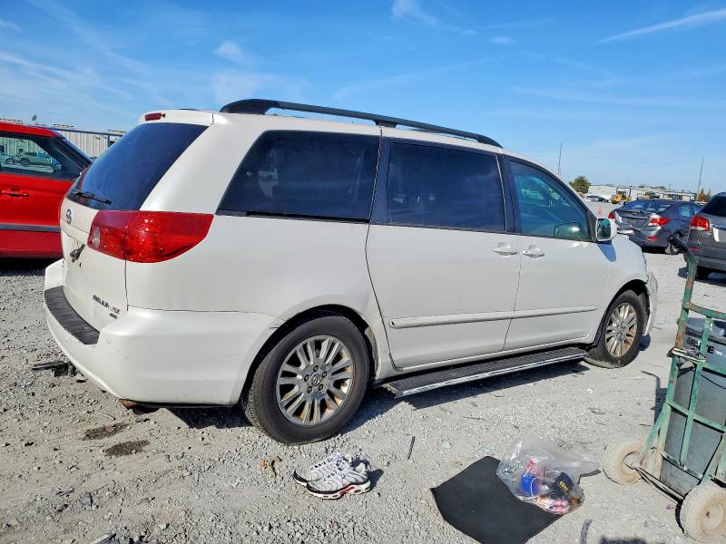 Photo 3 from auction – 2007 TOYOTA SIENNA XLE with VIN 5TDBK22C47S002993