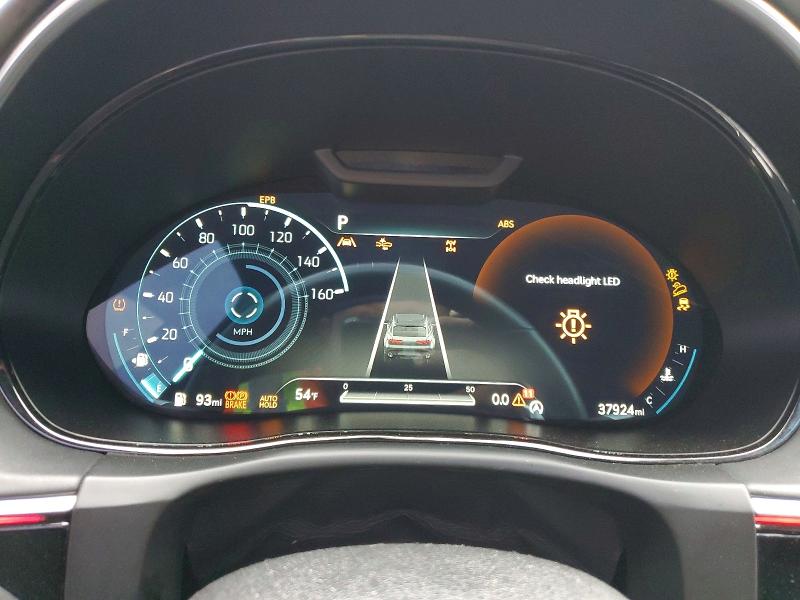 Photo 9 from auction – 2022 GENESIS GV70 with VIN KMUMCDTC3NU036672