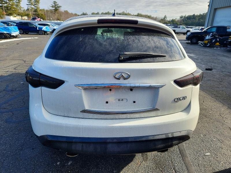 Photo 6 from auction – 2017 INFINITI QX70 with VIN JN8CS1MW5HM411043