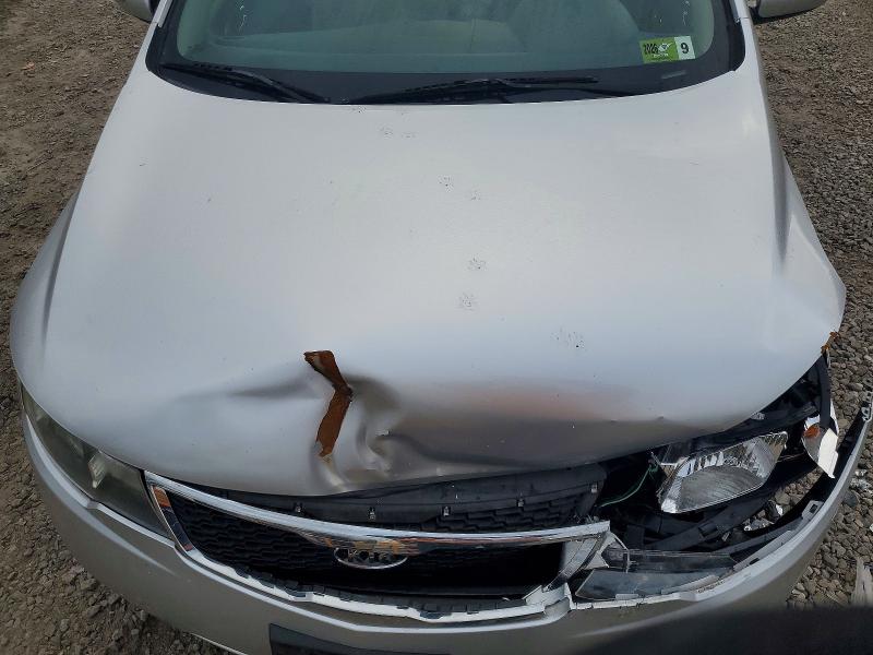 Photo 11 from auction – 2013 KIA FORTE with VIN KNAFU4A21D5738434
