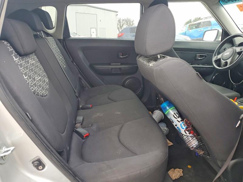 Photo 10 from auction – 2010 KIA SOUL + with VIN KNDJT2A23A7107561