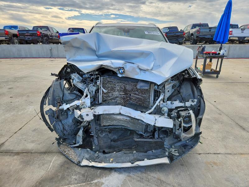Photo 5 from auction – 2018 BMW X5 with VIN 5UXKR2C57J0X09543