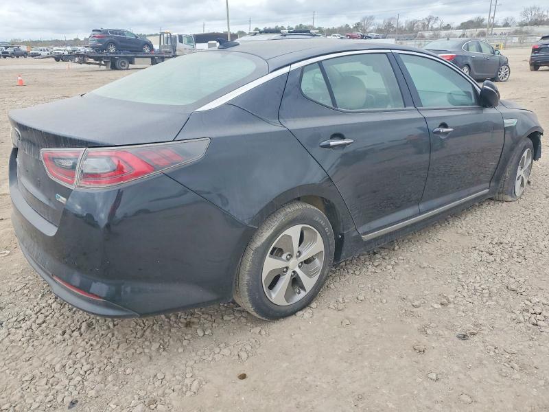 Photo 3 from auction – 2014 KIA OPTIMA with VIN KNAGM4AD4E5066988