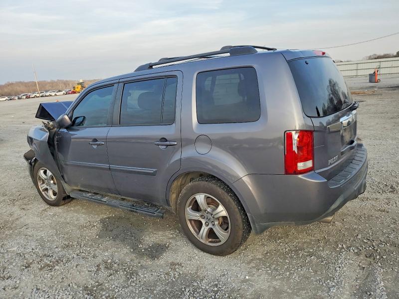 Photo 2 from auction – 2014 HONDA PILOT EX with VIN 5FNYF4H43EB010174