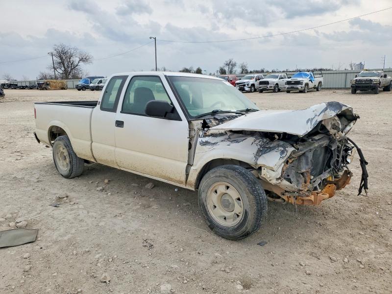 Photo 4 from auction – 2000 GMC SONOMA with VIN 1GTCS1951Y8224225