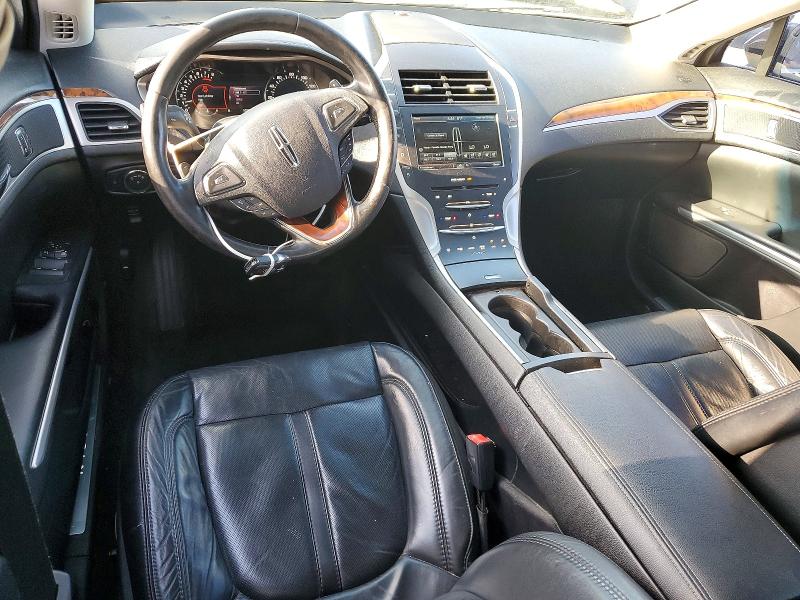 Photo 8 from auction – 2016 LINCOLN MKZ with VIN 3LN6L2G90GR634173