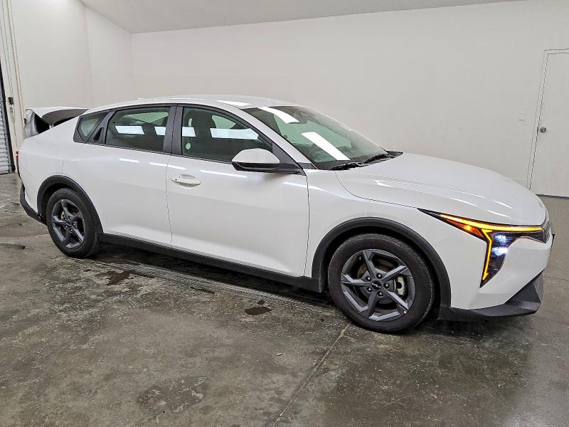 Photo 4 from auction – 2025 KIA K4 with VIN 3KPFT4DE8SE034132