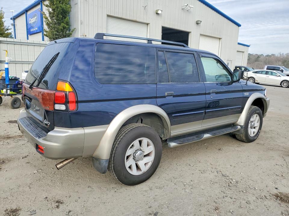 Photo 3 from auction – 2002 MITSUBISHI MONTERO SP with VIN JA4MT31RX2J063878