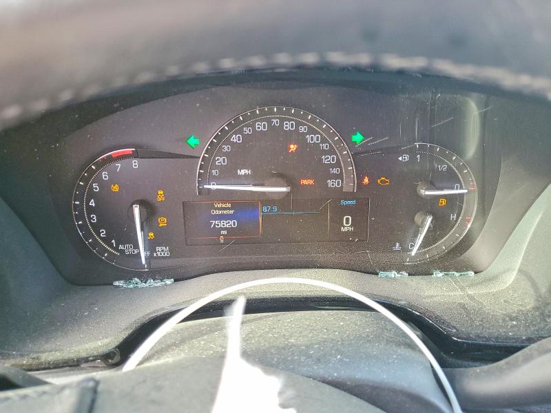 Photo 9 from auction – 2017 CADILLAC XT5 with VIN 1GYKNCRS5HZ112682
