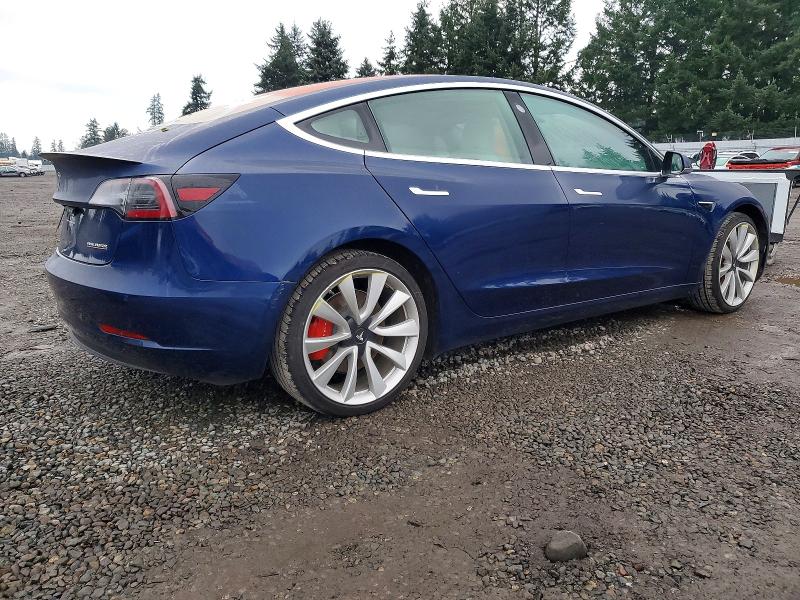 Photo 3 from auction – 2018 TESLA MODEL 3 with VIN 5YJ3E1EB7JF082312
