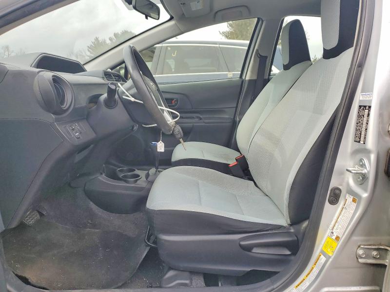Photo 7 from auction – 2015 TOYOTA PRIUS C with VIN JTDKDTB33F1580028