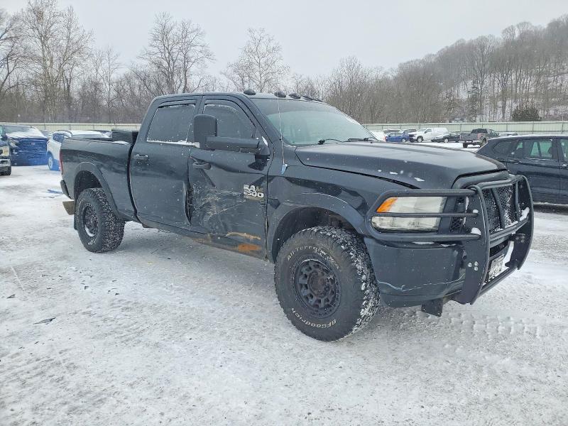 Photo 4 from auction – 2015 RAM 2500 with VIN 3C6UR5CL2FG501249