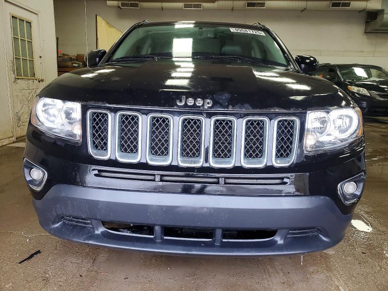 Photo 5 from auction – 2017 JEEP COMPASS LA with VIN 1C4NJCEA2HD156728