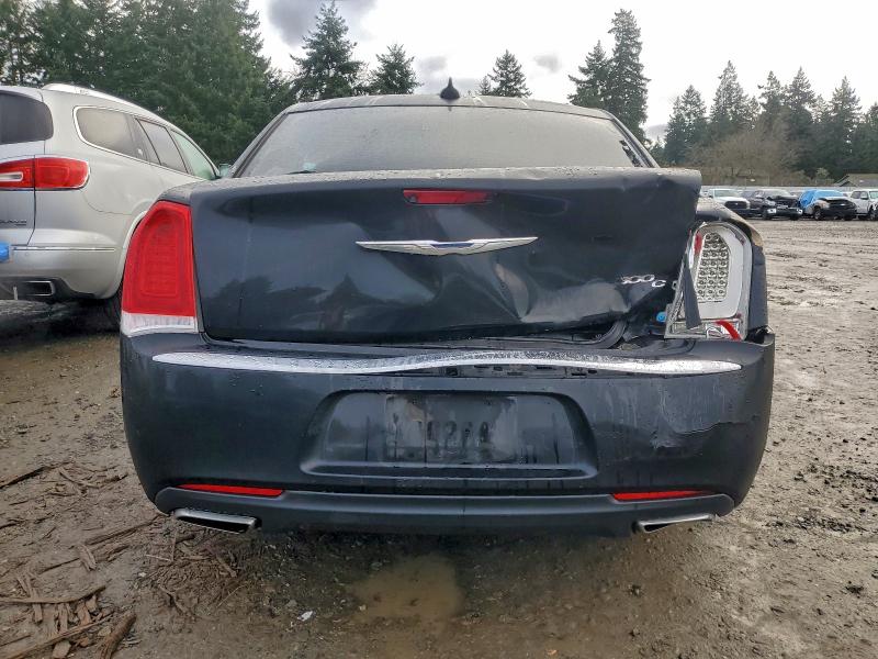 Photo 6 from auction – 2016 CHRYSLER 300C with VIN 2C3CCAEG0GH343417