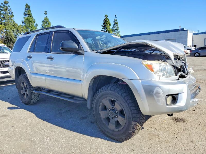 Zdjęcie 4 z aukcji – 2006 TOYOTA 4RUNNER SR z VIN JTEBU14R960103336