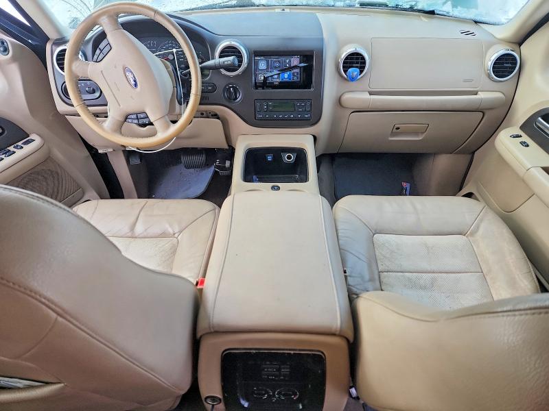 Photo 8 from auction – 2004 FORD EXPEDITION with VIN 1FMFU18L64LA44846