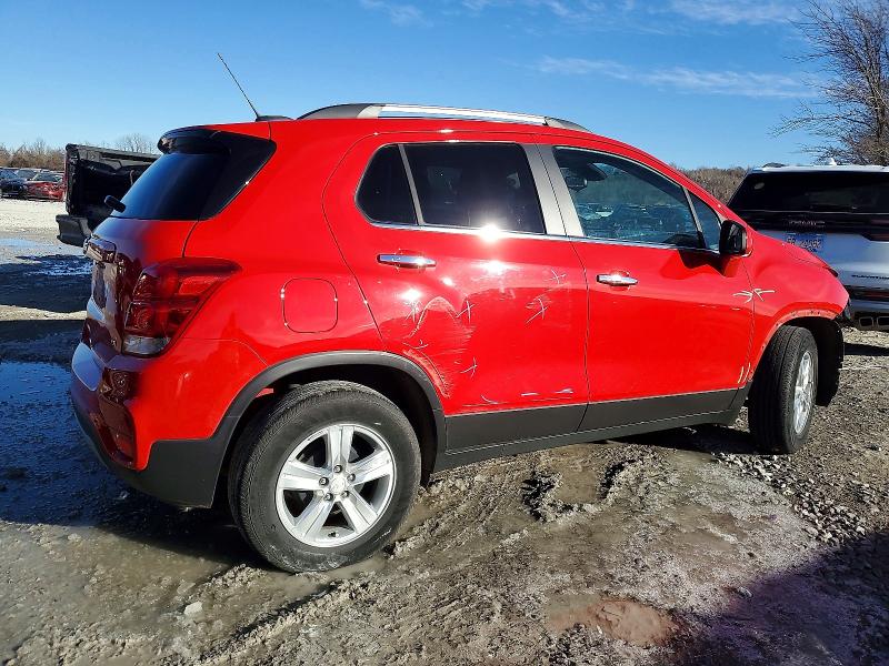 Photo 3 from auction – 2017 CHEVROLET TRAX 1LT with VIN 3GNCJLSBXHL219595