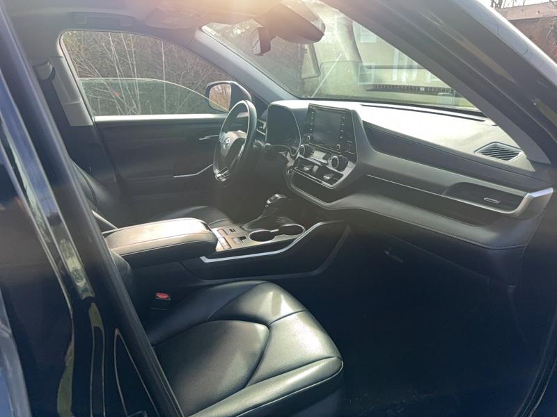 Photo 5 from auction – 2021 TOYOTA HIGHLANDER with VIN 5TDGZRBH5MS542452