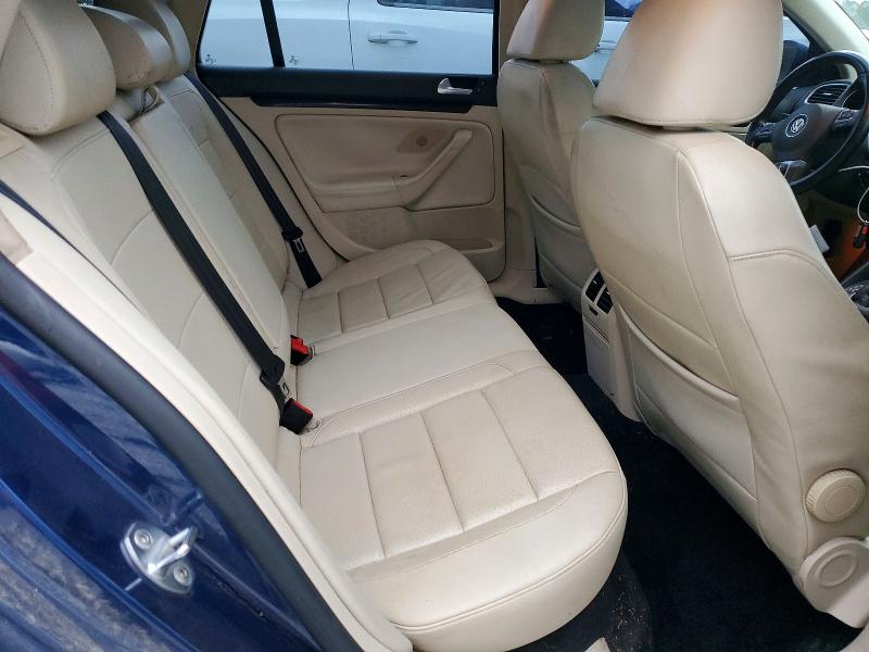 Photo 10 from auction – 2012 VOLKSWAGEN JETTA with VIN 3VWPL7AJ9CM688617
