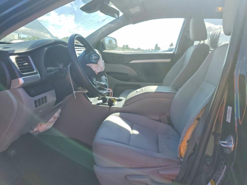 Photo 7 from auction – 2019 TOYOTA HIGHLANDER with VIN 5TDZARFH2KS054292
