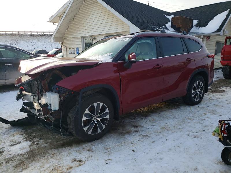 TOYOTA HIGHLANDER 2023 with VIN 5TDKDRBHXPS029761 - Photo from auction