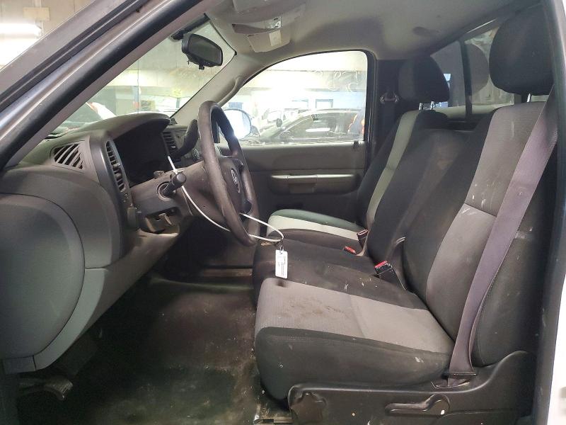 Photo 7 from auction – 2007 CHEVROLET SILV1500 4 with VIN 1GCEC14C47Z589096